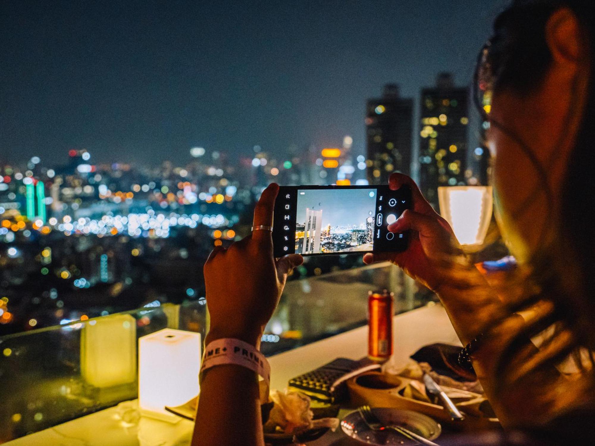 SKYVIEW Hotel Bangkok - SHA Extra Plus Bagian luar foto